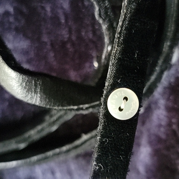 Vintage Chanel Velvet and pearl button belt.... - Picture 8 of 12